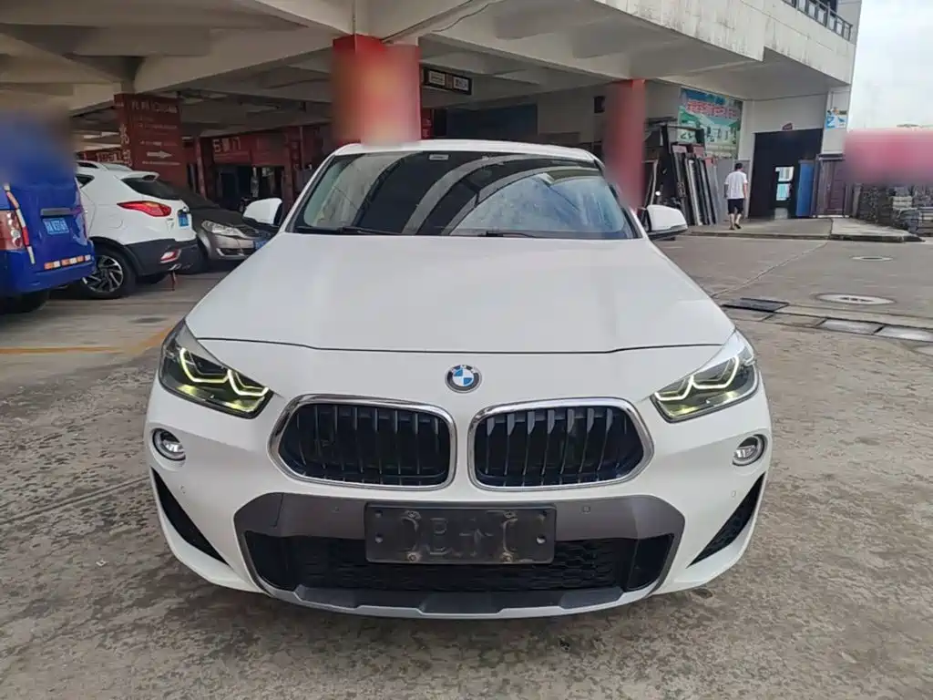 BMW X2 (Import) — миниатюра 3