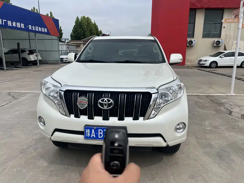 Toyota Prado — миниатюра 2