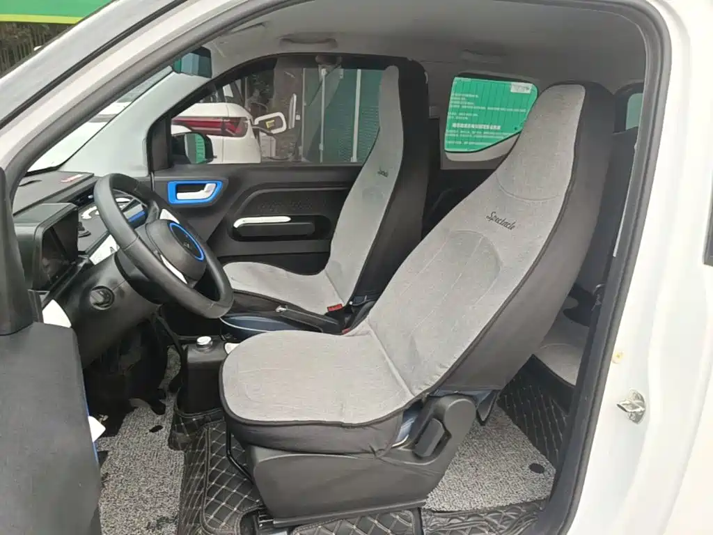 Wuling MINIEV — миниатюра 15