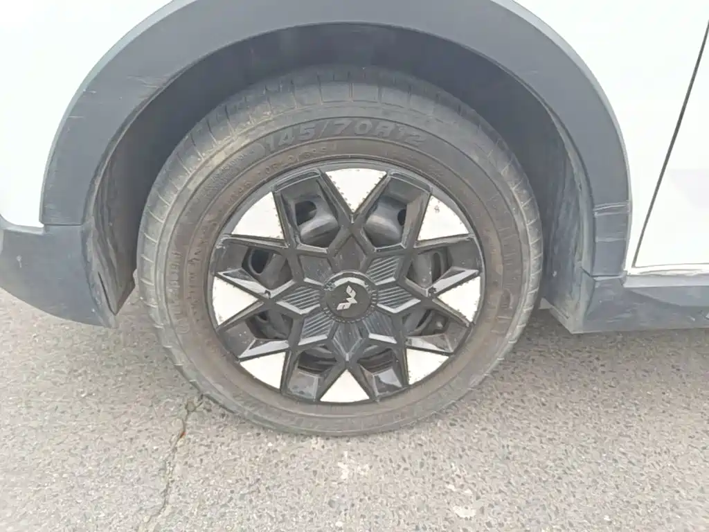Wuling MINIEV — миниатюра 23