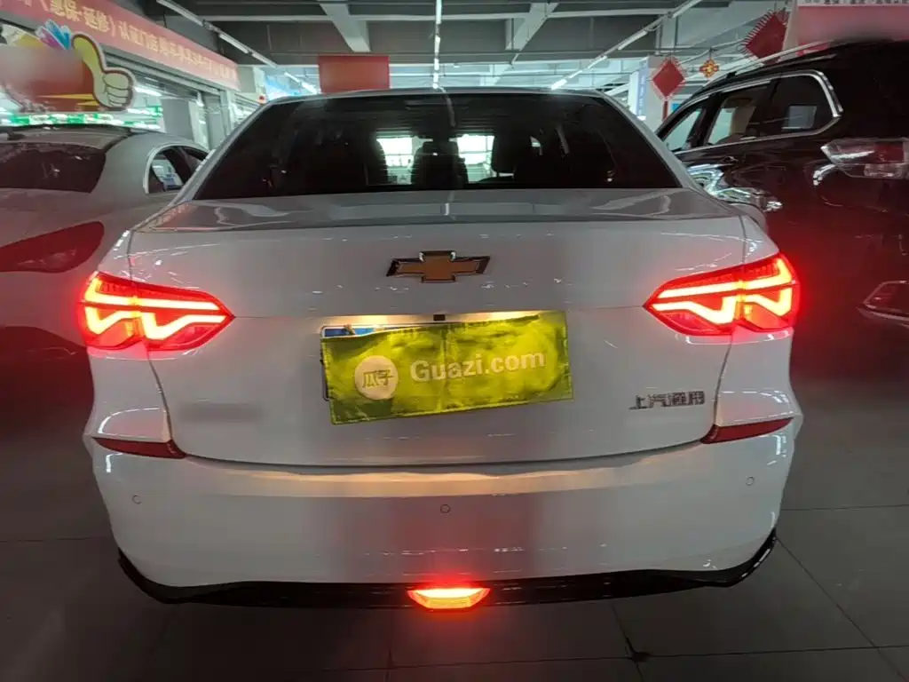 Chevrolet Monza — миниатюра 6