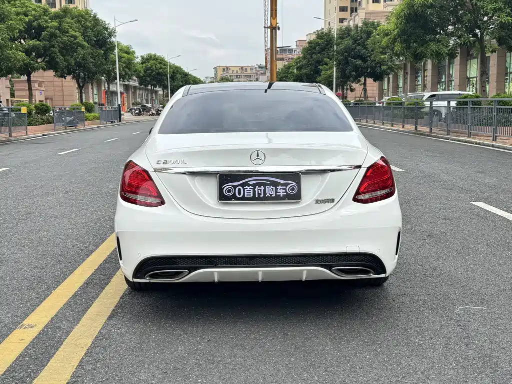 Mercedes-Benz C-Class — миниатюра 10