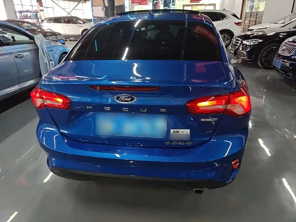 Ford Focus — миниатюра 6