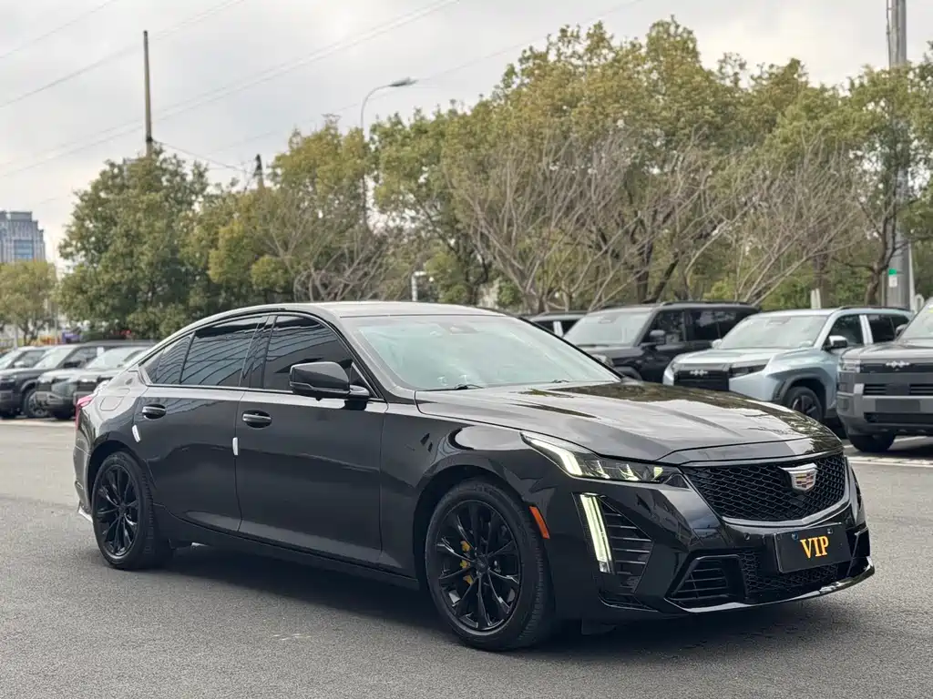 CADILLAC CT5
