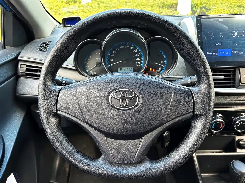 TOYOTA YARIS L ZHIXUAN
