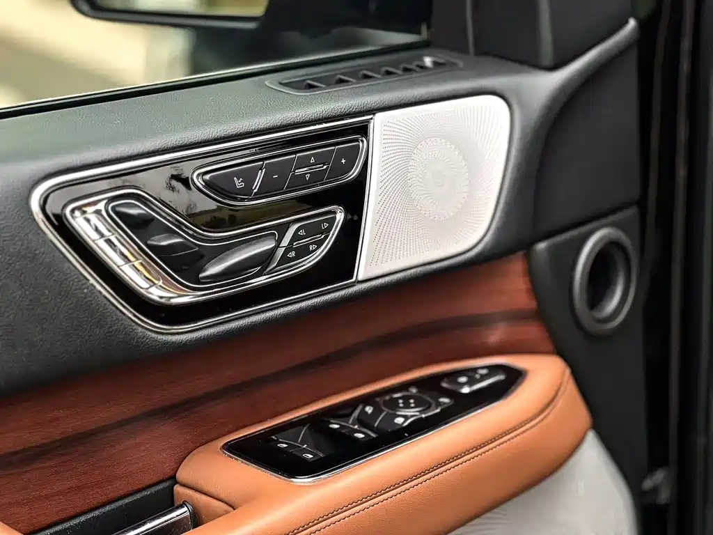 Lincoln Navigator 2018 3.5T V