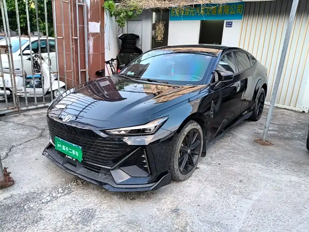 Changan UNI-V