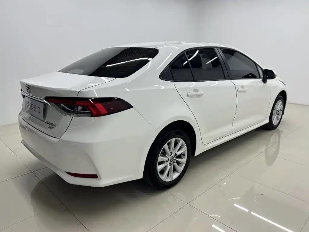 Toyota Corolla — миниатюра 4