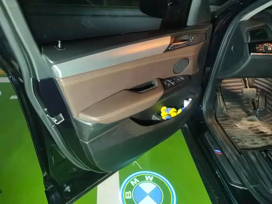BMW X4 — миниатюра 7