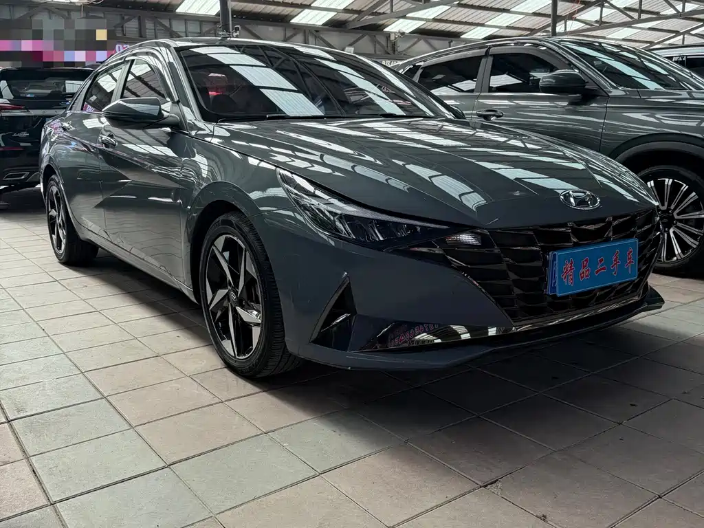 Hyundai Elantra — миниатюра 3