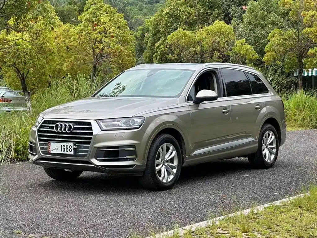 Audi Q7 — миниатюра 3