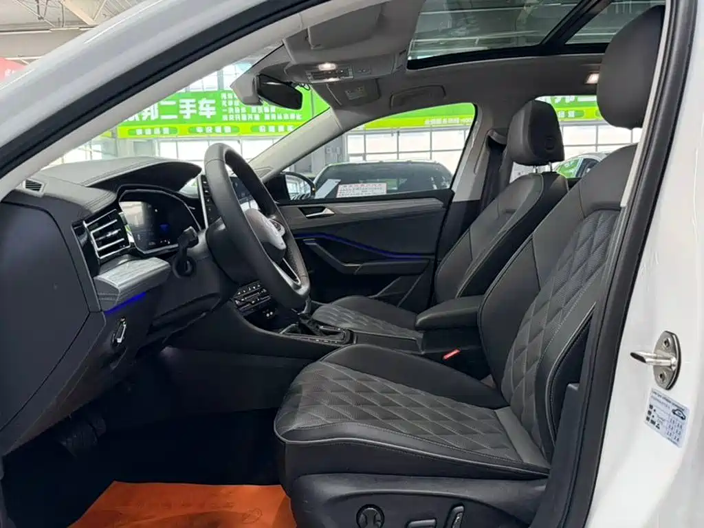 Volkswagen Sagitar — миниатюра 4