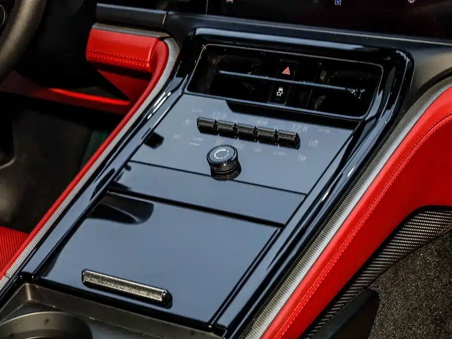 Porsche Panamera — миниатюра 30