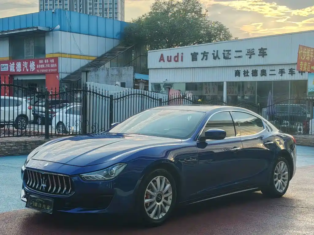 Maserati Ghibli
