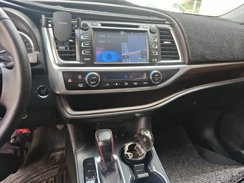Toyota Highlander — миниатюра 14