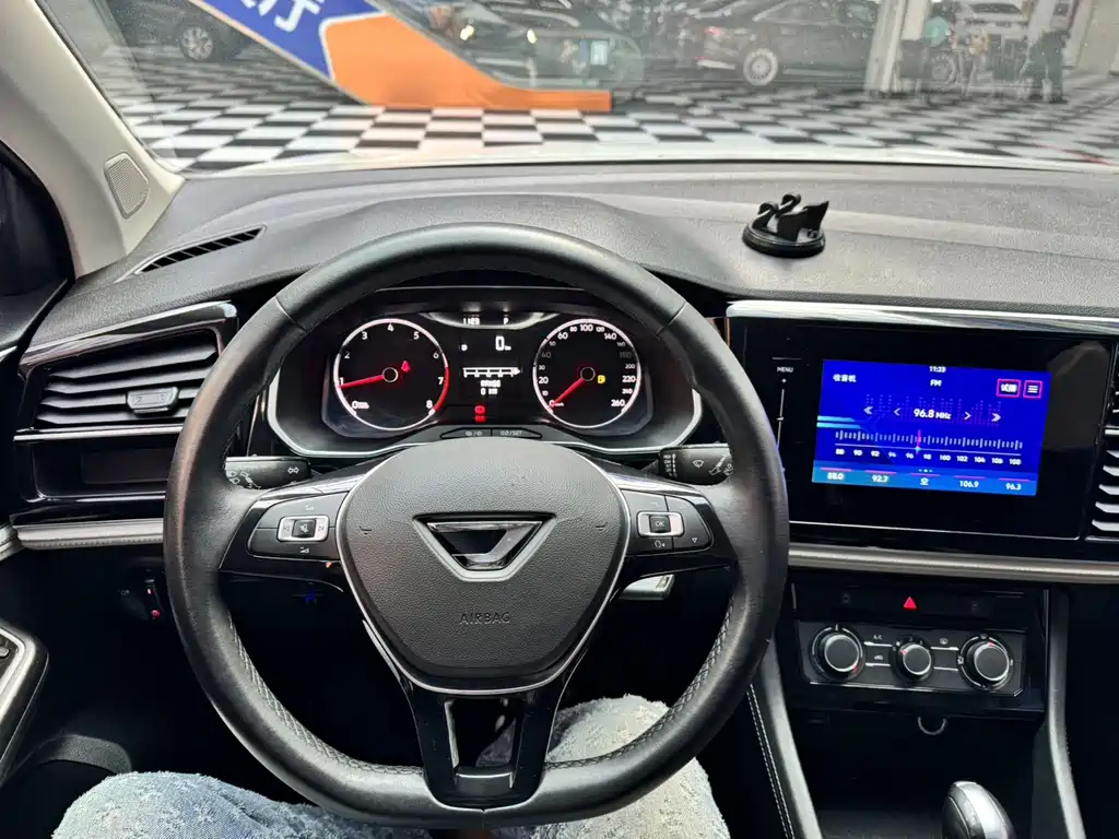 Jetta VS5 — миниатюра 11