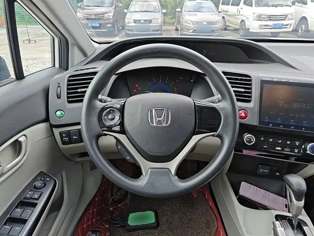 Honda Civic — миниатюра 11