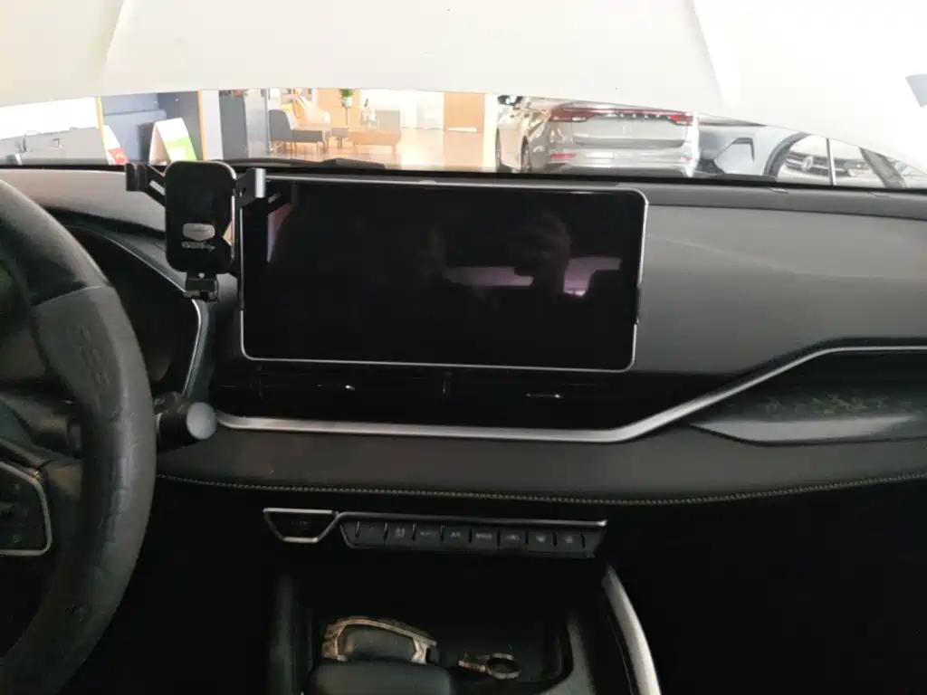 Geely Xingrui — миниатюра 13