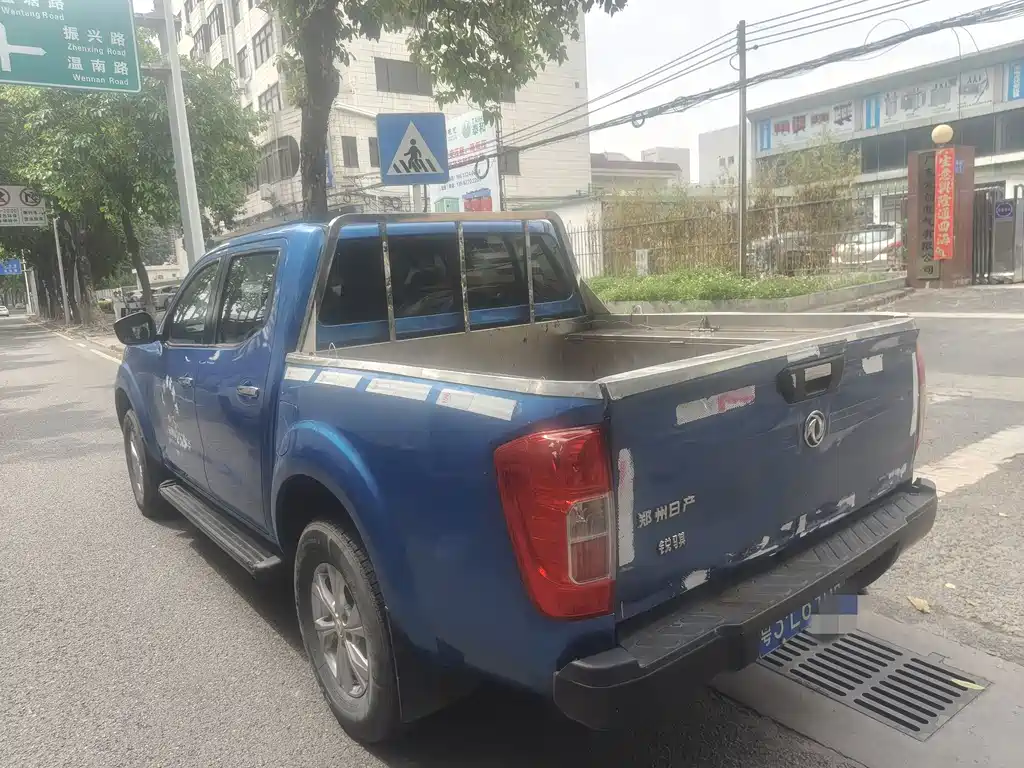 Dongfeng Rich — миниатюра 5