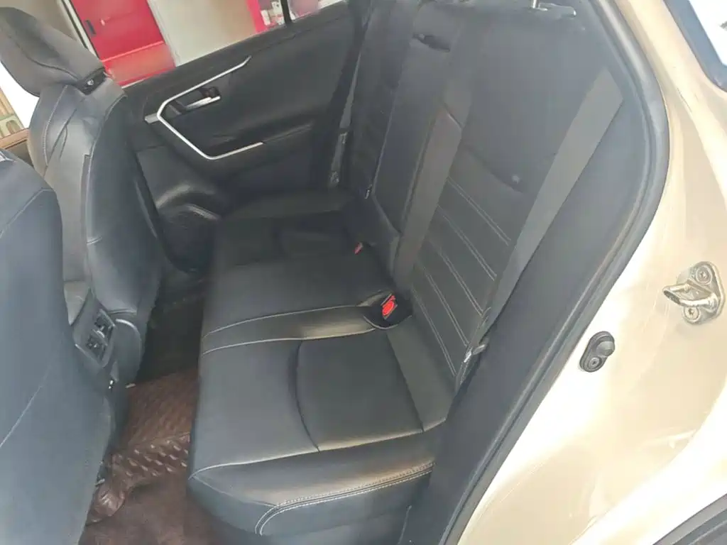 Toyota Wildlander — миниатюра 17
