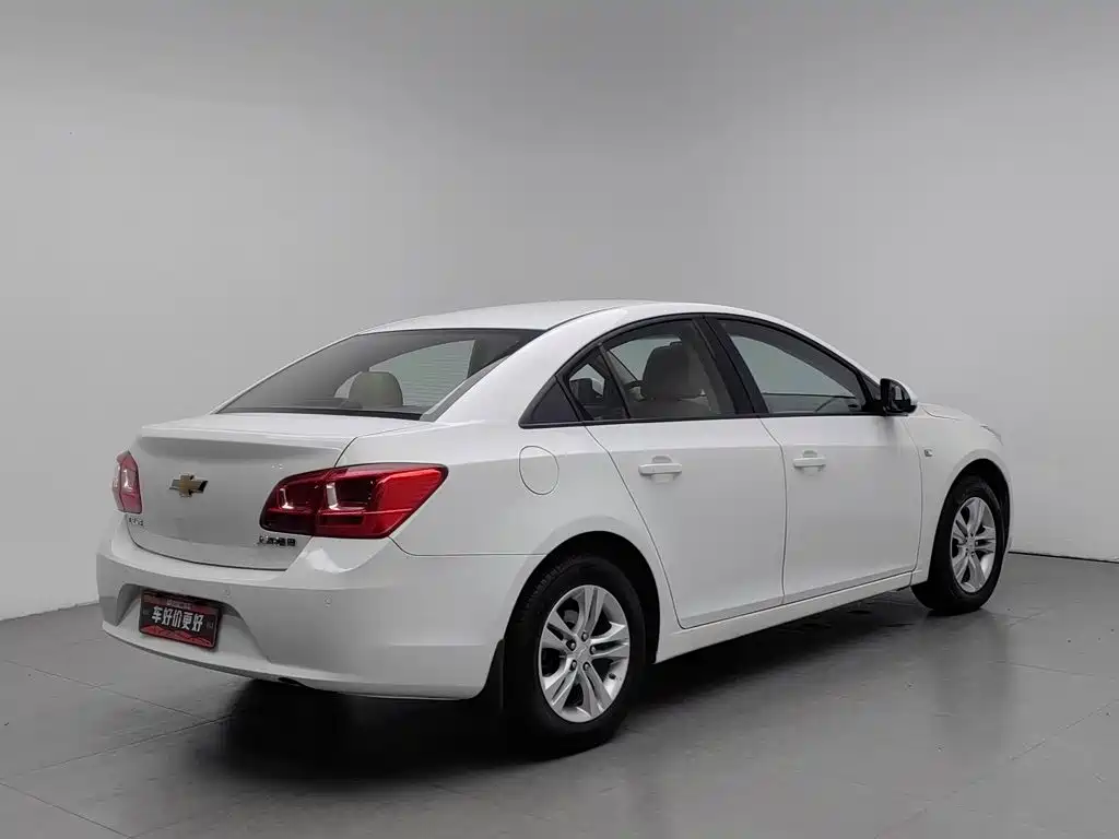 Chevrolet Cruze — миниатюра 2