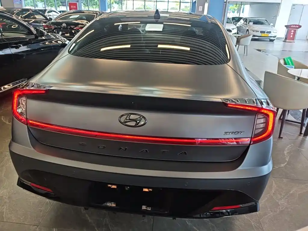 Hyundai Sonata — миниатюра 6