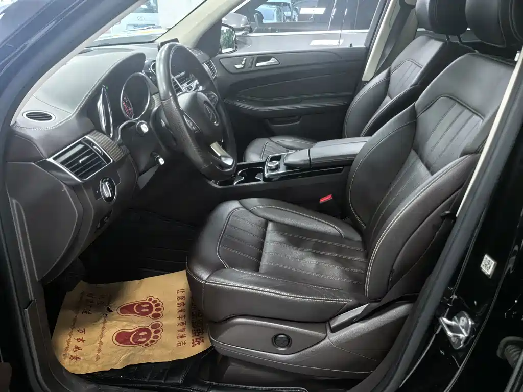 Mercedes-Benz GLE (Import) — миниатюра 4