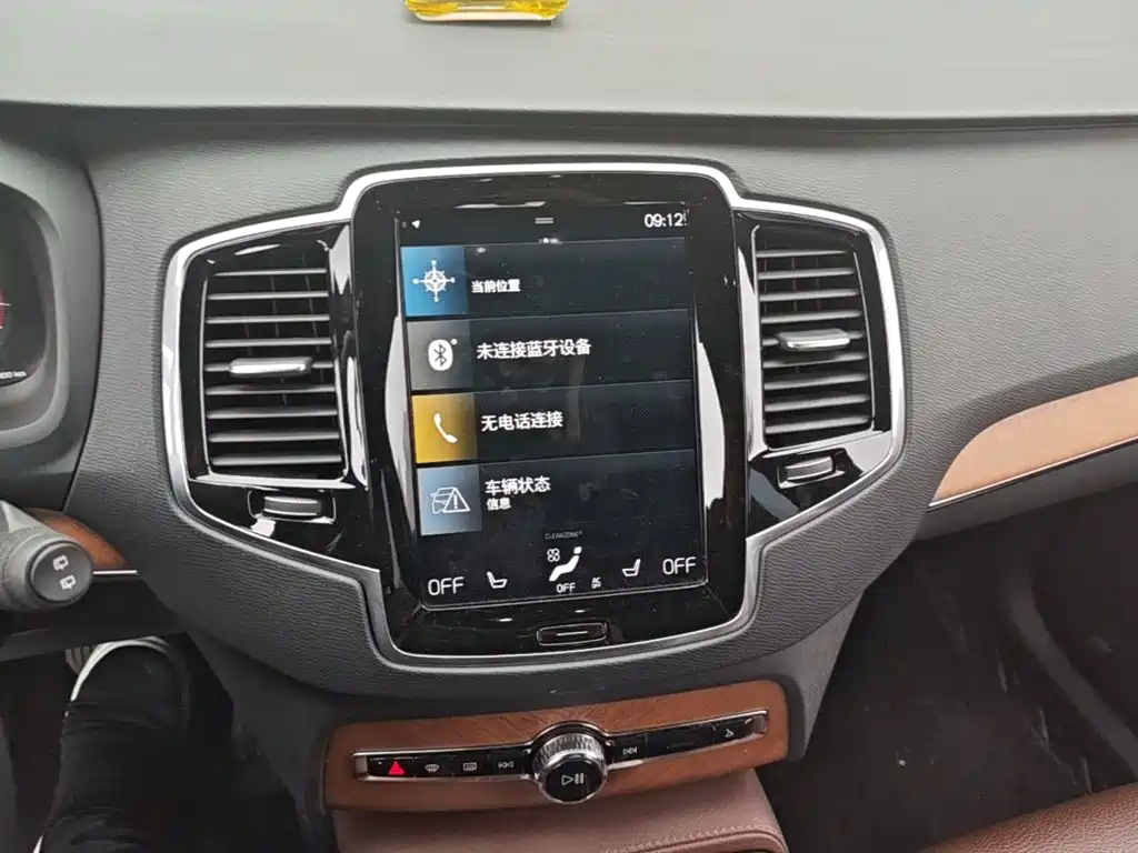 Volvo XC90 — миниатюра 13