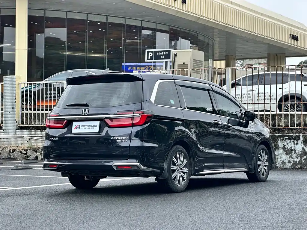 Honda Odyssey — миниатюра 4