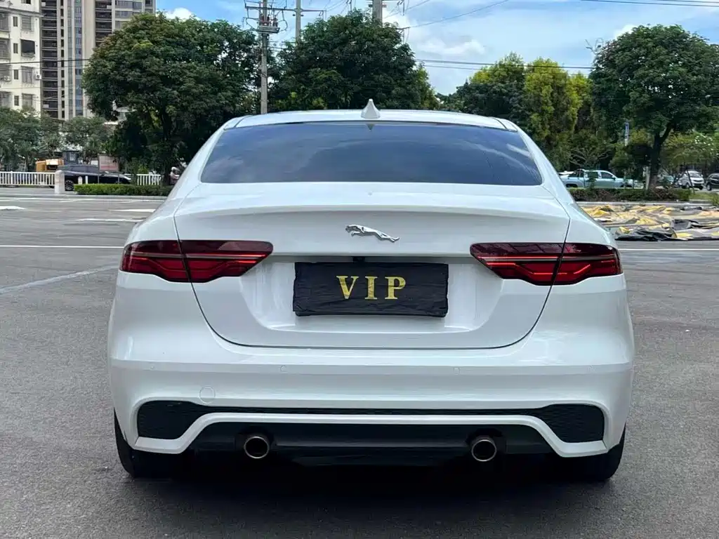 Jaguar XEL — миниатюра 9