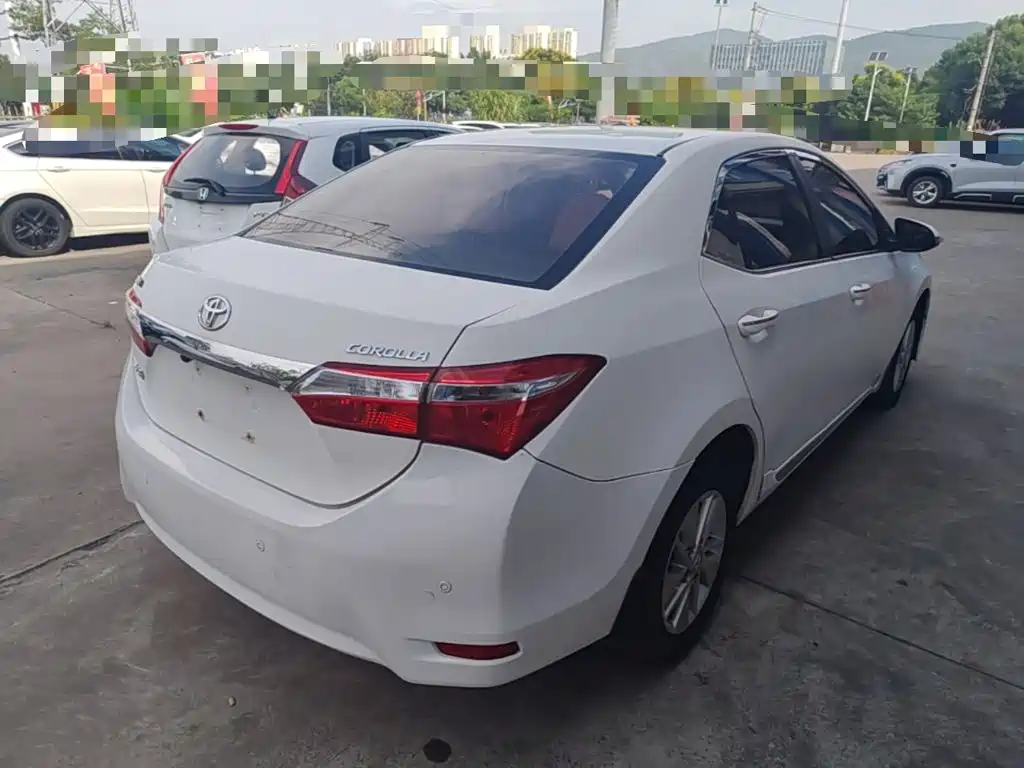 Toyota Corolla — миниатюра 7