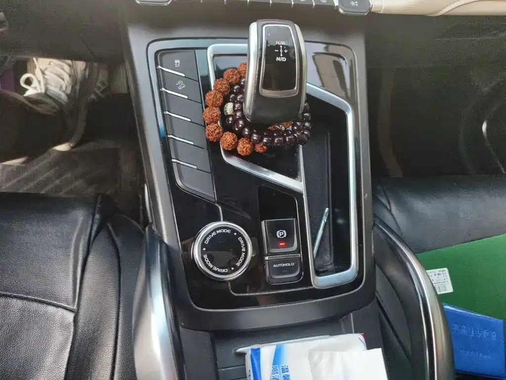 Geely Boyue — миниатюра 15