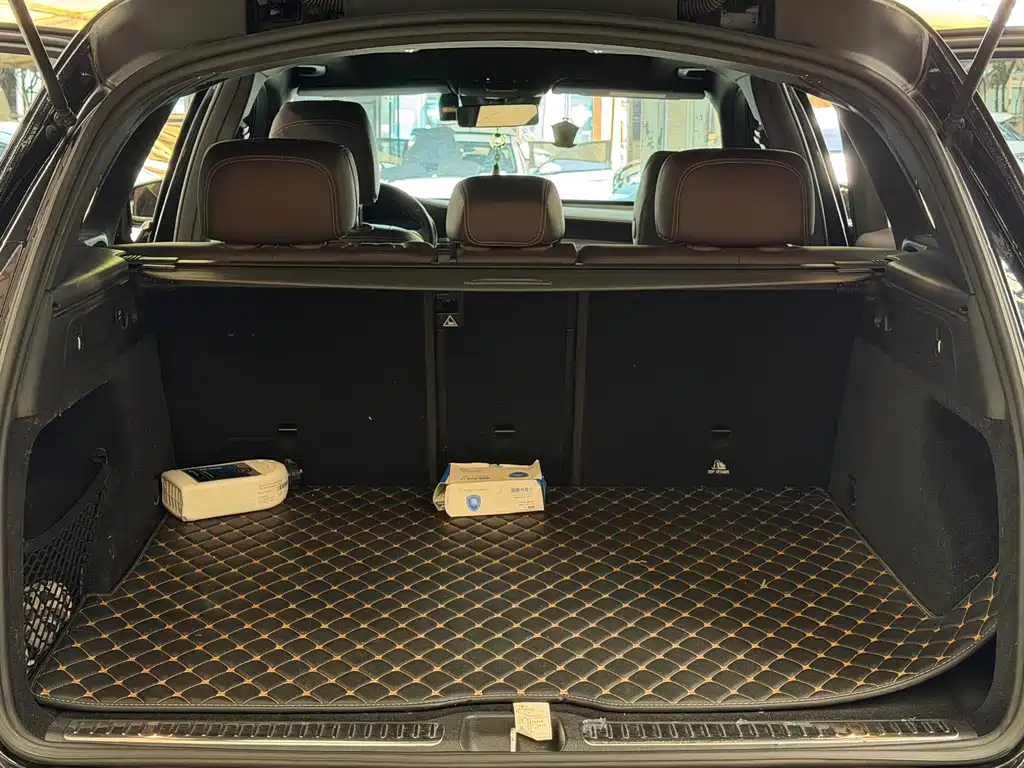 Mercedes-Benz GLC — миниатюра 16
