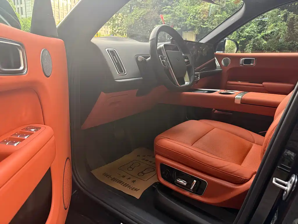 Li Auto Li L8 — миниатюра 5