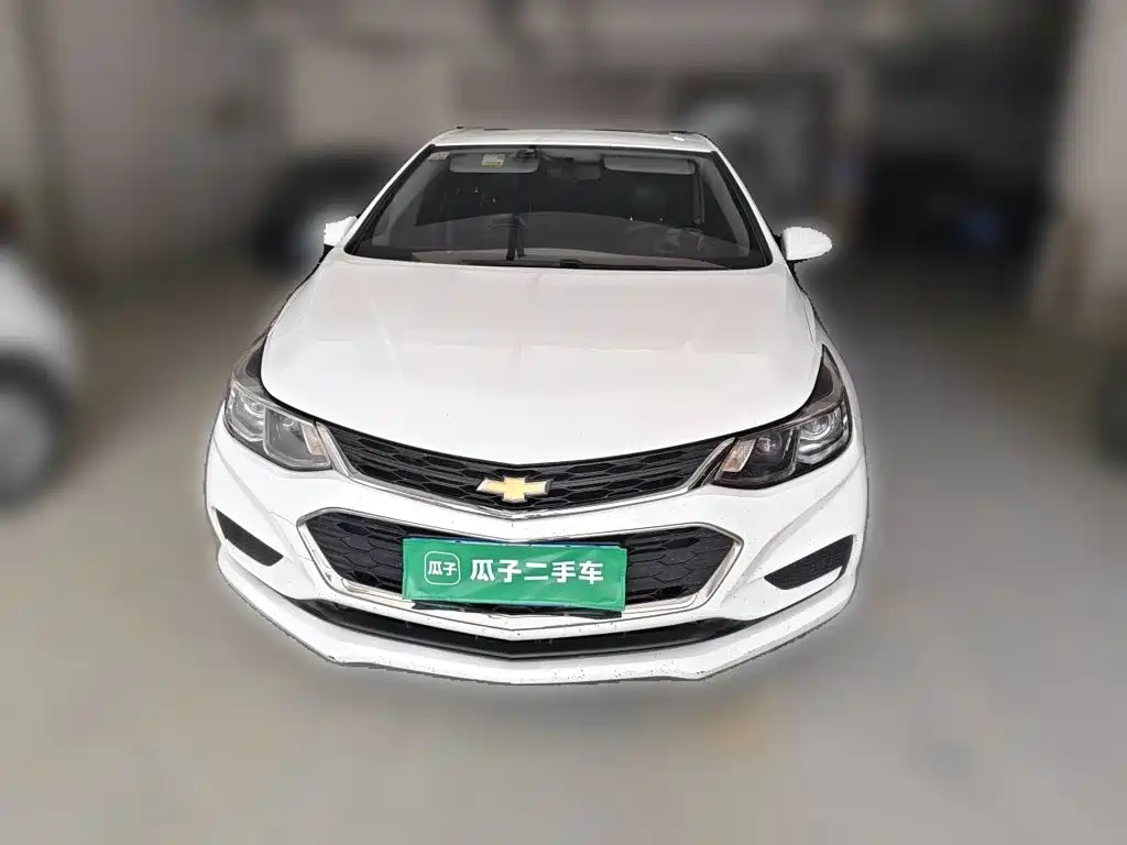 Chevrolet Cruze — миниатюра 24