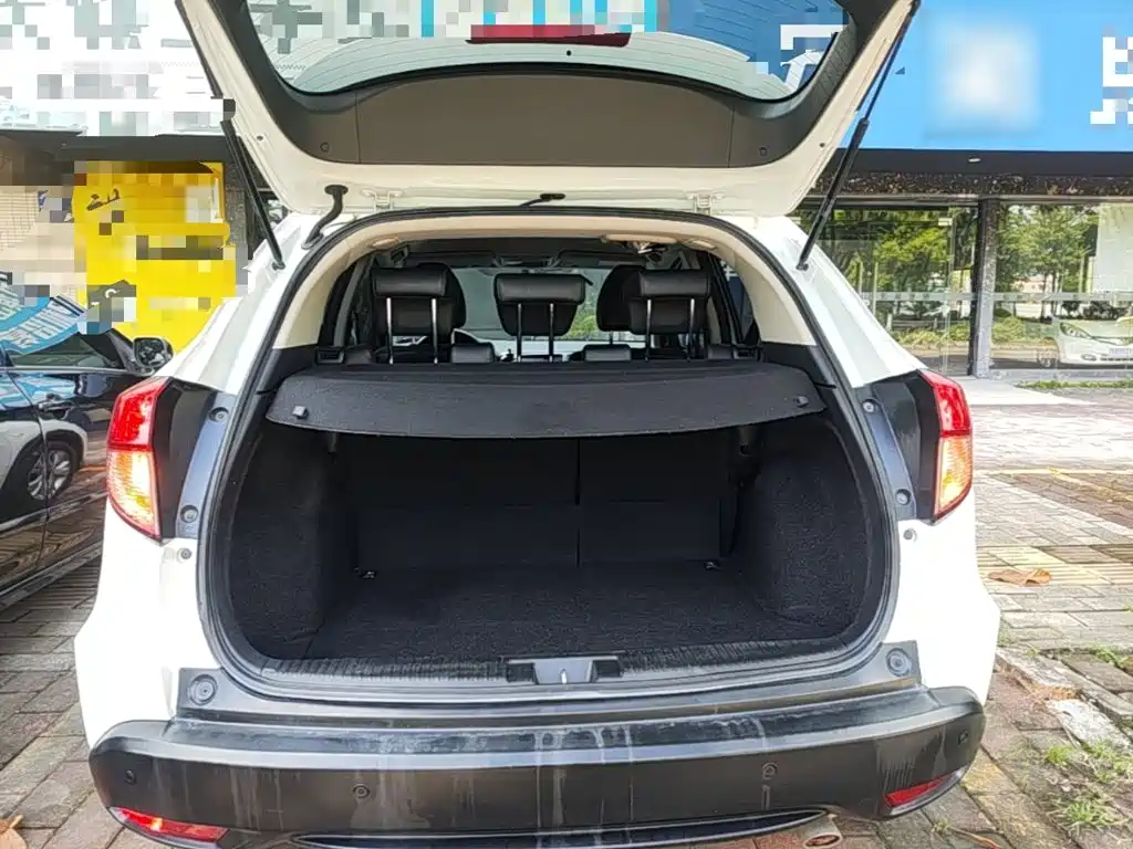 Honda Vezel — миниатюра 19