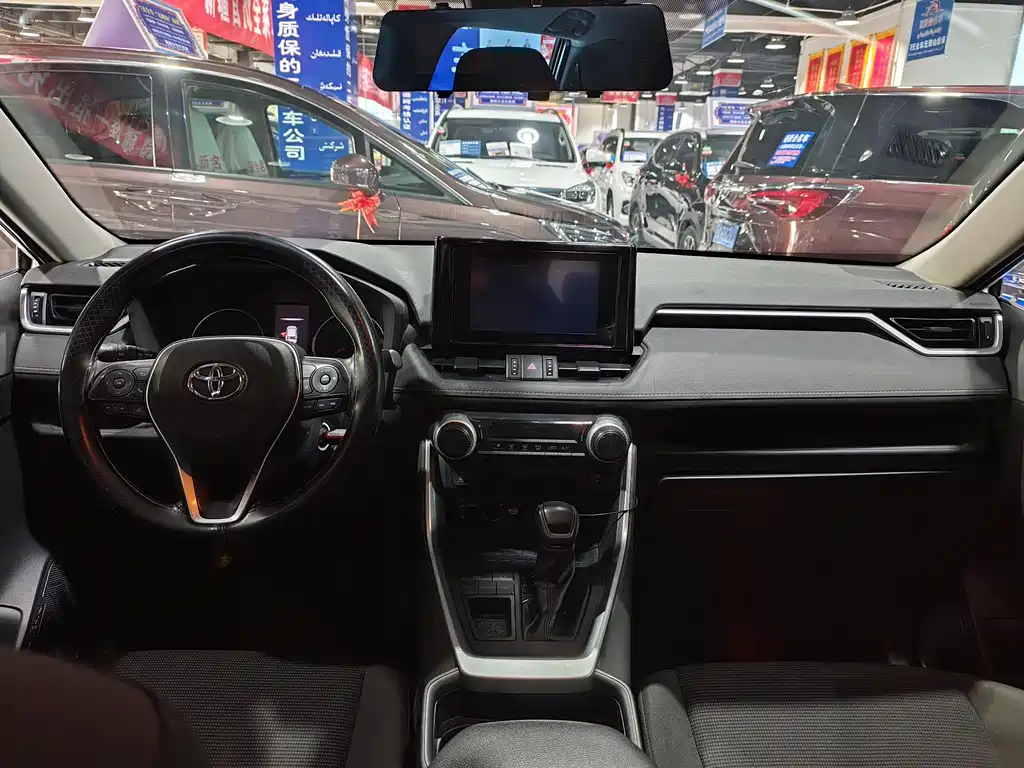 TOYOTA RAV4 RONGFANG