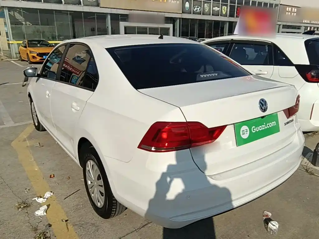 Volkswagen Santana — миниатюра 5