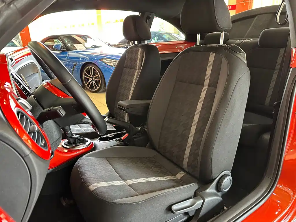 Volkswagen Beetle — миниатюра 11