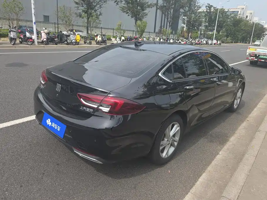 Buick Regal — миниатюра 3