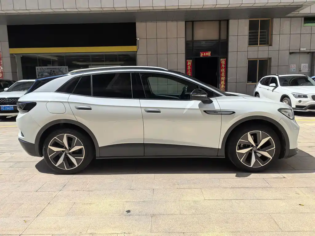Volkswagen ID.4 Crozz — миниатюра 6