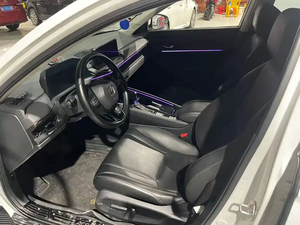 Honda Accord 2023 260TURBO Smart