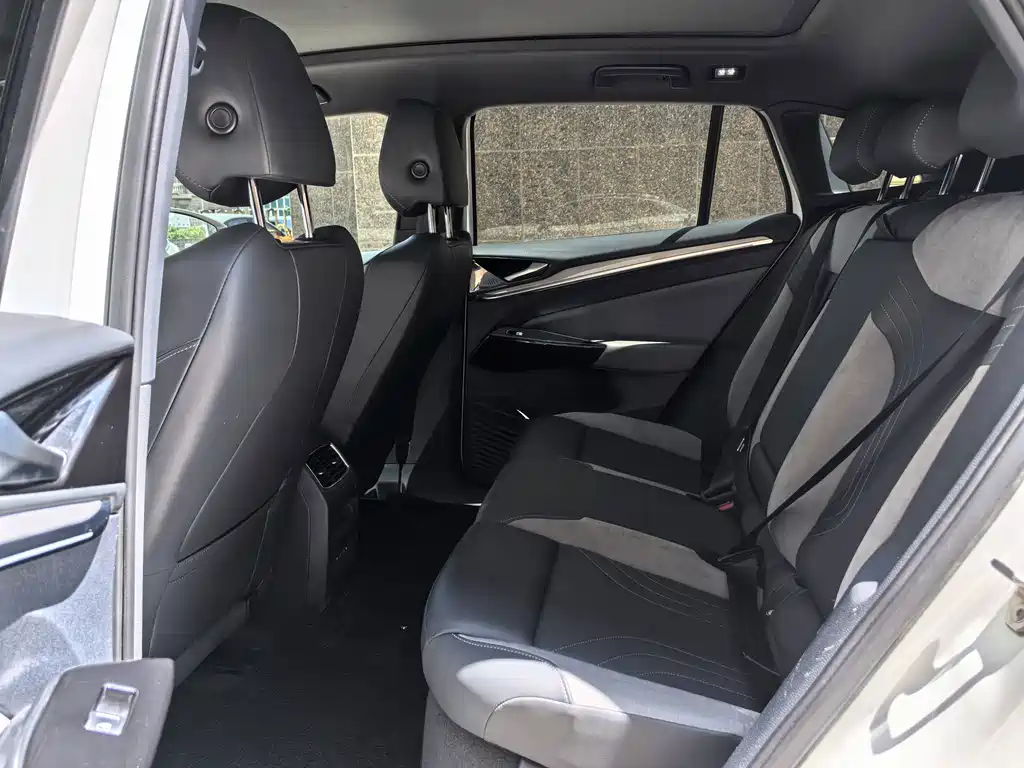 Volkswagen ID.4 Crozz — миниатюра 10