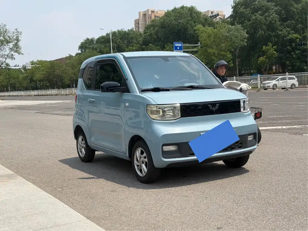 Wuling MINIEV — миниатюра 3
