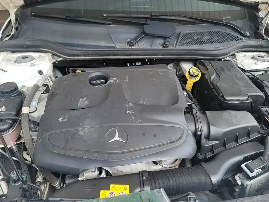 Mercedes-Benz GLA — миниатюра 10