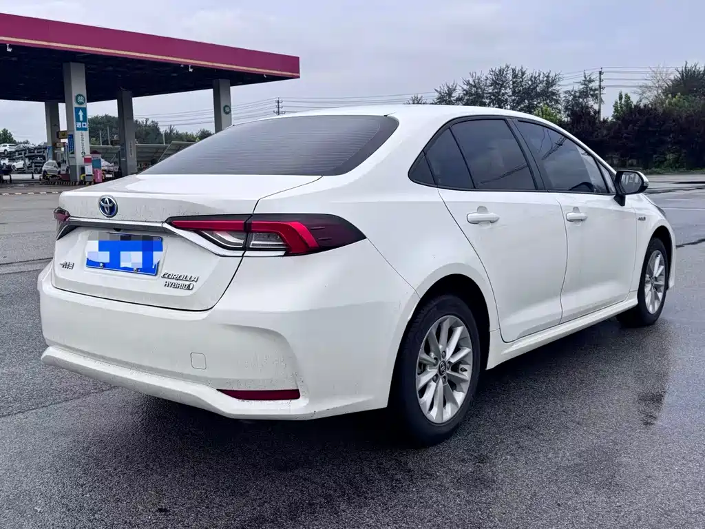 Toyota Corolla — миниатюра 2