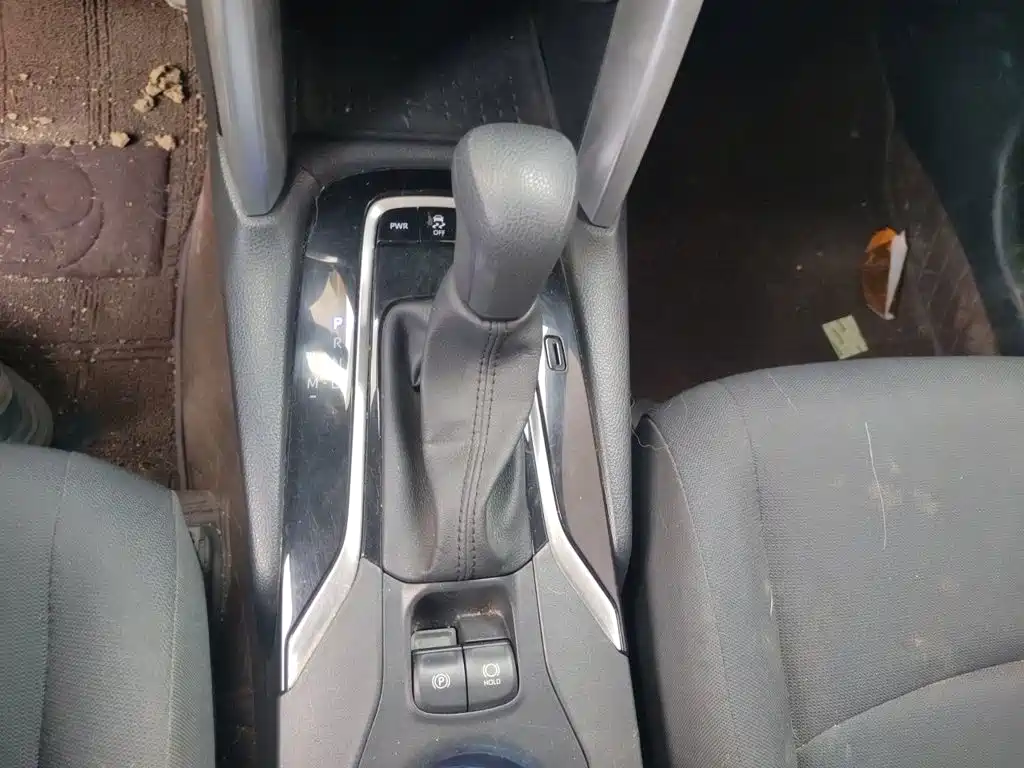 Toyota Corolla Cross — миниатюра 10