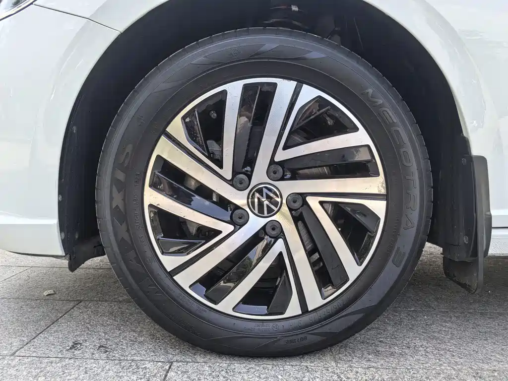 Volkswagen Lavida — миниатюра 17