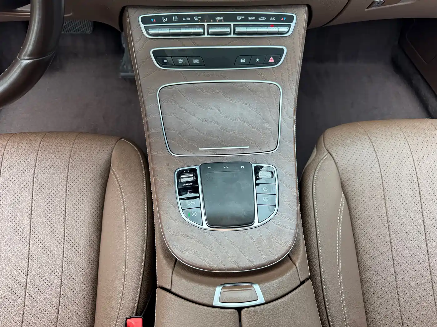 Mercedes-Benz E-Class 2023 Черный из Китая, фото 5