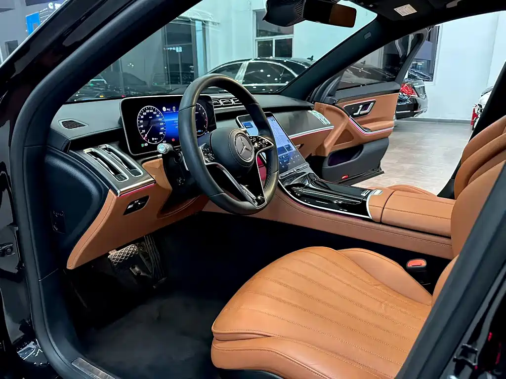 Mercedes-Benz S-Class — миниатюра 6